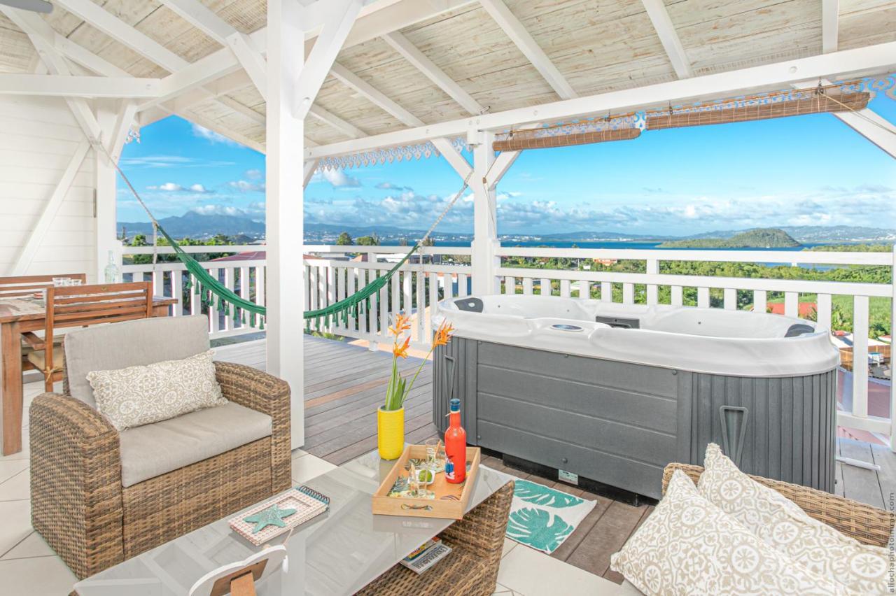 Bungalow Vanille Pacane Vue Mer avec Spa Privé Les Trois-Ilets Exterior foto