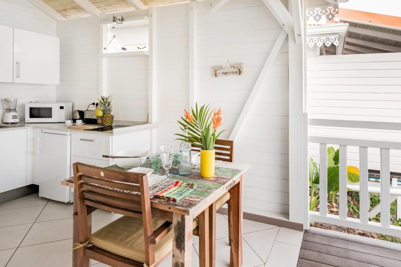 Bungalow Vanille Pacane Vue Mer avec Spa Privé Les Trois-Ilets Exterior foto