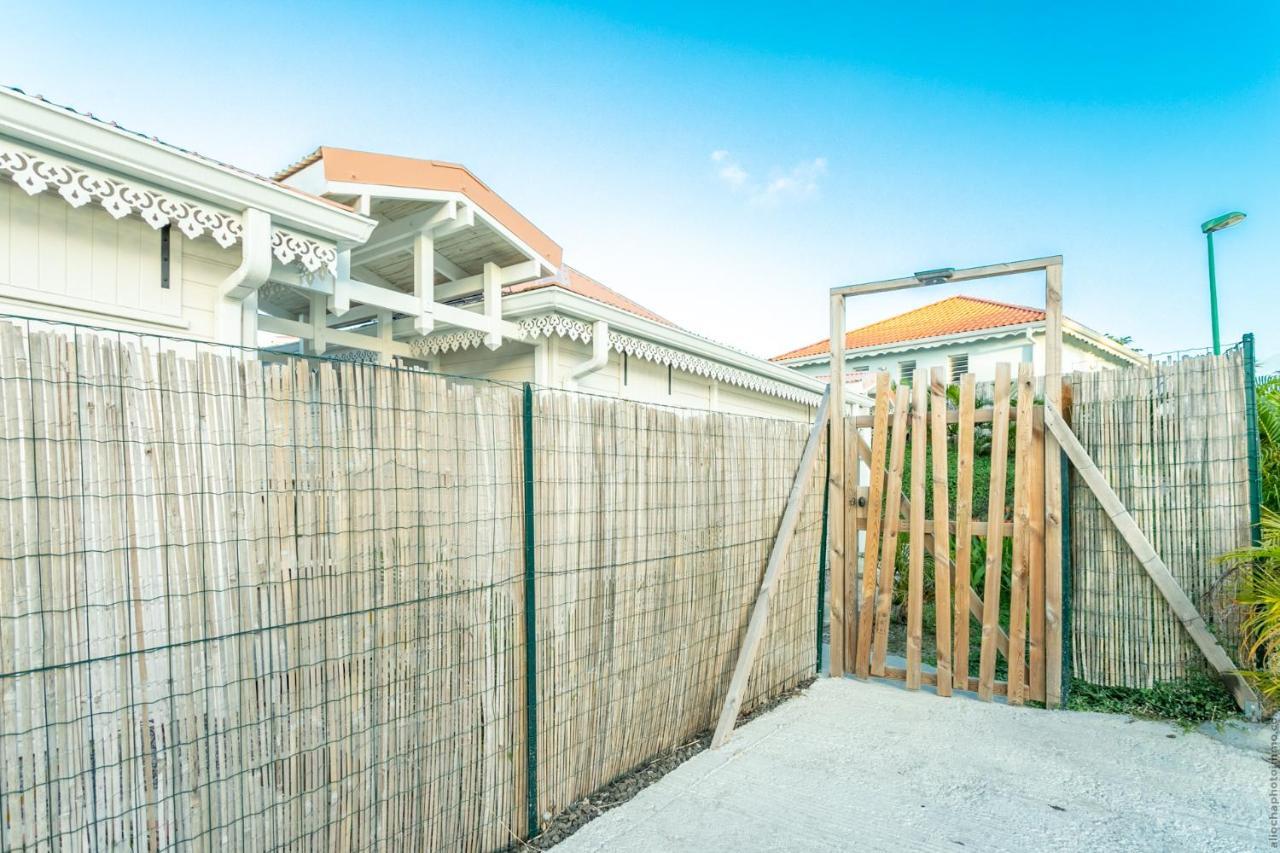 Bungalow Vanille Pacane Vue Mer avec Spa Privé Les Trois-Ilets Exterior foto